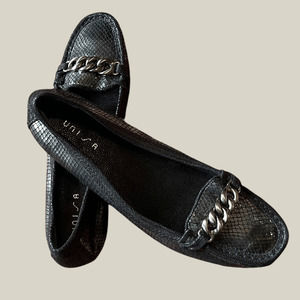 NWT - Unisa - Leather Black Moccasin - Size 9 DY0194-10